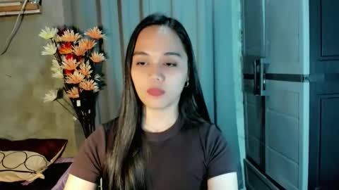 hilarymolly online show from March 3, 7:26 am