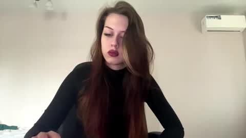 Snapshot of hildredmabray chatting on October 21, 12:10 pm Hi Im Elizabeth online show from October 21, 12:10 pm