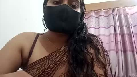 Snapshot of himuhimu22 chatting on October 10, 7:52 pm himuhimu22 online show from October 10, 7:52 pm