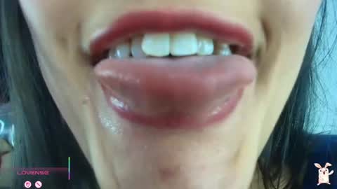 hinata online show from May 13, 9:35 pm