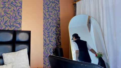 FANE AND DAVID online show from November 15, 6:04 am