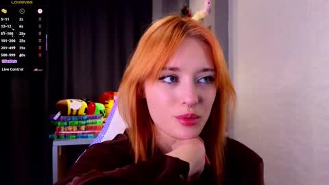Snapshot of hisoka__akerley chatting on October 20, 5:40 pm Ella online show from October 20, 5:40 pm