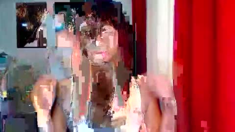 hoelymarie online show from June 7, 4:06 am
