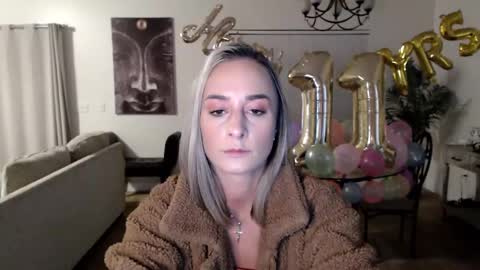 Holi Hurricane online show from February 18, 5:09 am