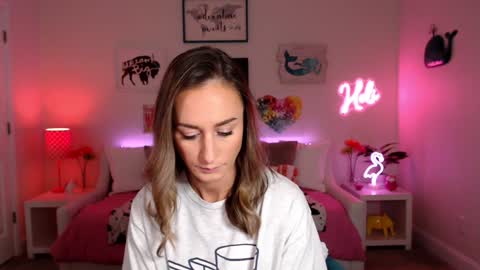 Holi Hurricane online show from November 22, 4:33 am