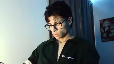 Mateeeo g online show from April 19, 12:55 am