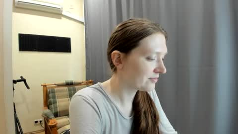 holistic_woman online show from July 7, 3:05 pm