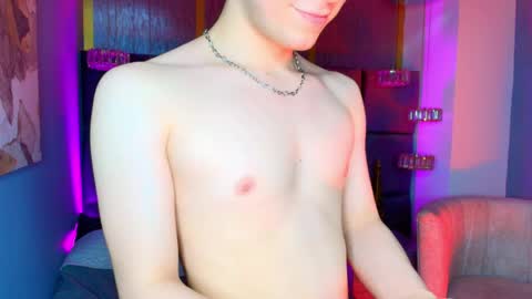 Holland online show from April 14, 3:37 pm