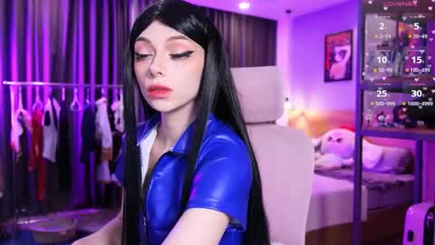 Holli online show from March 1, 12:20 pm