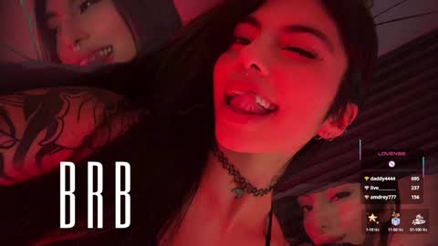 holly online show from March 10, 10:02 pm