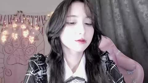 Snapshot of holy420loly chatting on October 10, 3:40 pm Ho Lee Sheet online show from October 10, 3:40 pm