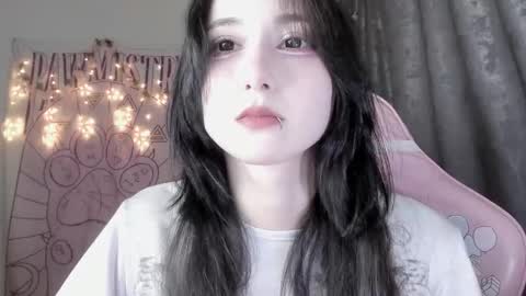 Snapshot of holy420loly chatting on September 29, 3:00 pm Ho Lee Sheet online show from September 29, 3:00 pm
