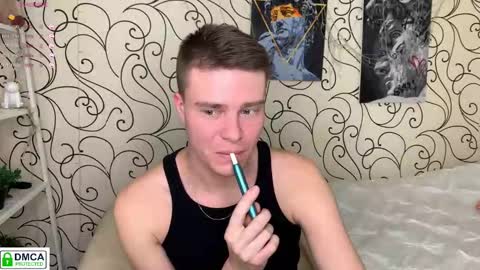 holy_eggs_00 online show from December 22, 5:52 pm