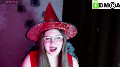 Welcome guys  Pleasure to see you all here  My name is MichaelaTip menu is active Private is open  online show from October 30, 2:45 am