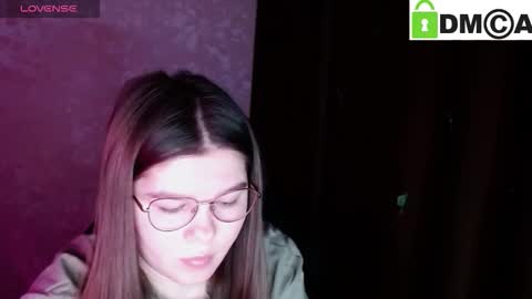 Welcome guys  Pleasure to see you all here  My name is MichaelaTip menu is active Private is open  online show from November 13, 3:53 am