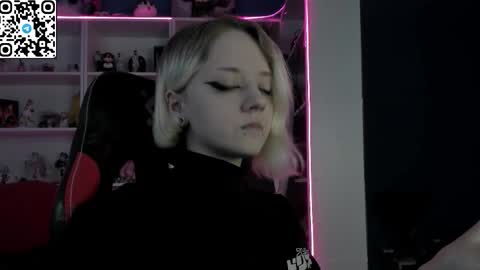 holy_mistresss online show from March 18, 9:59 am