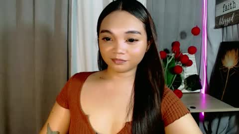 Bella online show from May 18, 4:00 am