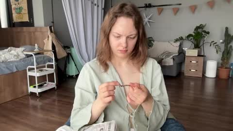 dori not holy get my tg channel with link from description under last photo online show from March 27, 8:37 am