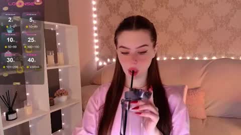 Mia online show from June 23, 3:47 am