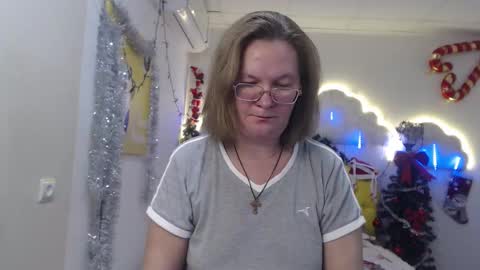 holymilfa online show from January 5, 5:20 pm