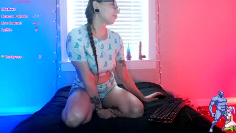 Viktoria online show from April 18, 7:58 pm