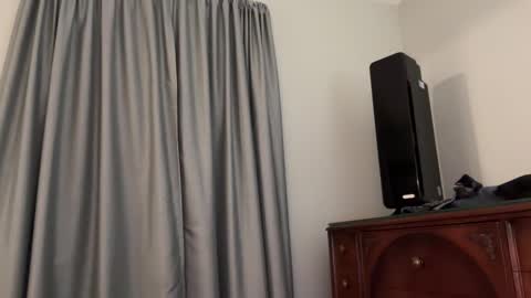 honey_man14 online show from March 4, 6:38 pm