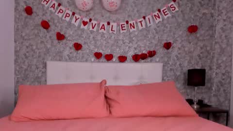 honey_sweet777 online show from February 12, 9:29 pm