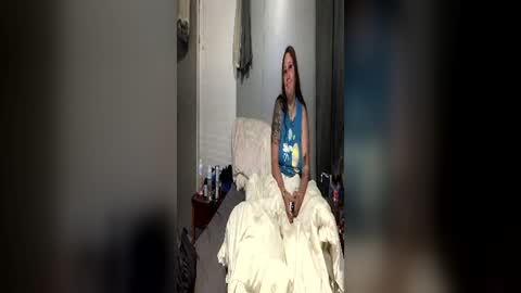 honeyboo27 online show from June 14, 3:30 am