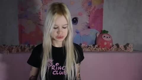 Lisa online show from February 17, 4:11 am