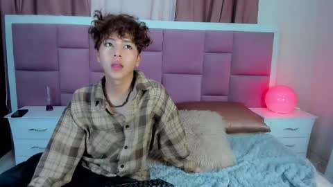 honeymoon_sariel online show from June 6, 2:01 pm