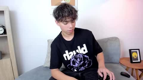 honeymoon_sariel online show from February 11, 8:12 pm