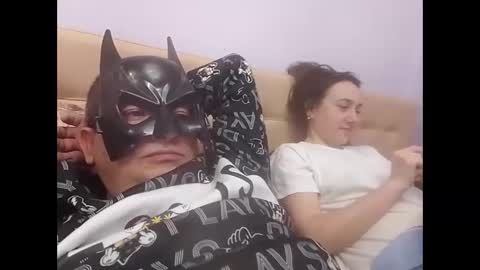 hootloove69 online show from February 6, 8:45 pm