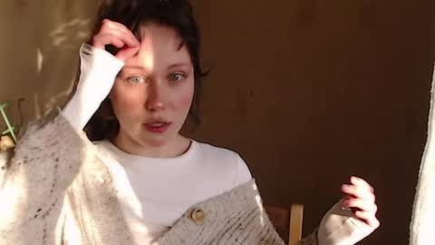 Roxy online show from April 26, 3:53 pm