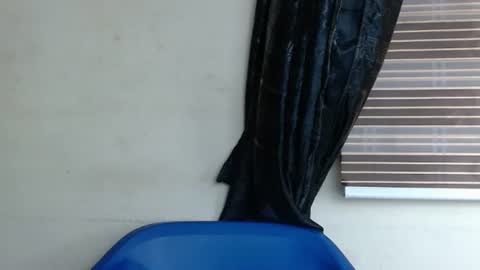 horny4bum online show from February 19, 7:05 pm