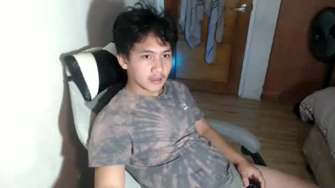 horny_bert online show from March 29, 3:35 pm