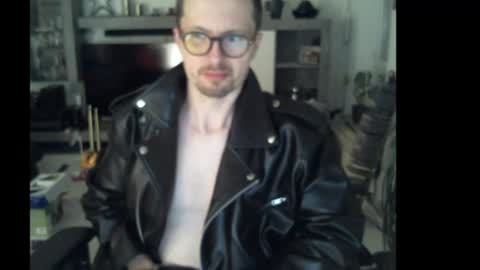 horny_sexy_1 online show from June 12, 1:15 am