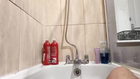 hornybiker1987 online show from December 19, 8:04 pm