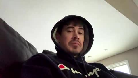 Justin 7 inches online show from January 18, 11:00 pm