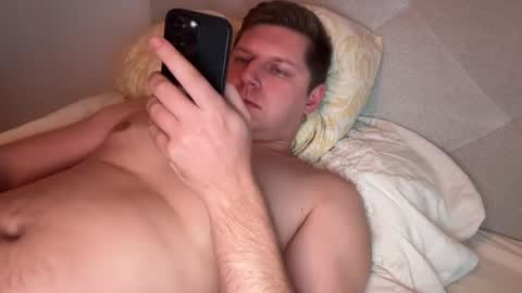 hornyboy95300 online show from December 21, 1:32 pm