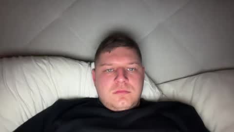 hornyboy95300 online show from January 27, 6:08 am