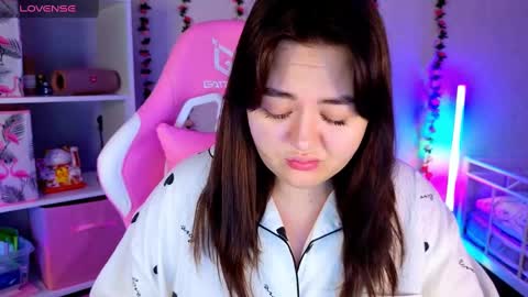 HornyCakee online show from March 12, 9:34 am