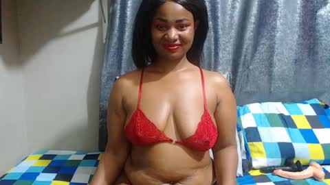 hornyebony4uxx online show from June 27, 2:17 am