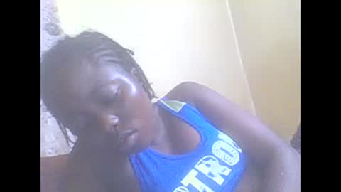 hornygal001 online show from March 4, 1:06 pm