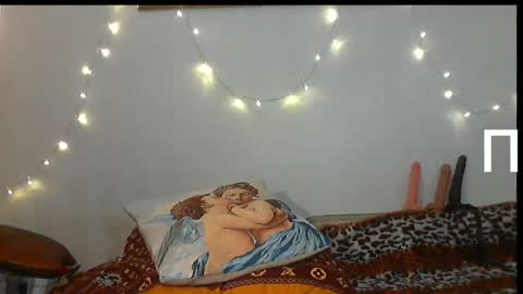 Monica online show from May 6, 11:11 pm