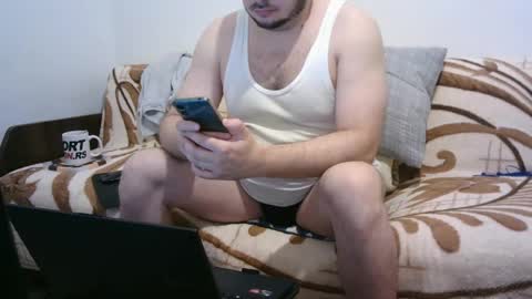 hornymonkey991 online show from June 10, 1:49 am