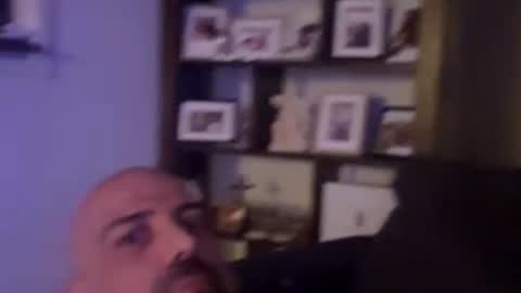 hornyonelooking1 online show from February 23, 11:56 am