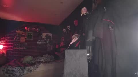 Messalina Horror online show from February 12, 12:05 am