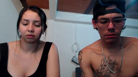 Snapshot of hot_angels___ chatting on September 18, 5:22 am angels online show from September 18, 5:22 am