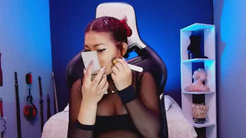 hot chocolate 4u online show from December 20, 12:56 pm