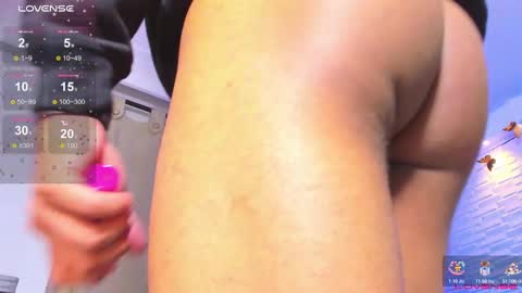 hot_dreams_x online show from January 10, 5:24 pm